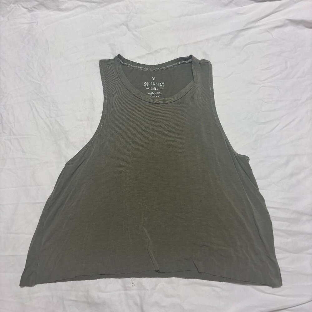 5/$25 💐 | Olive Green Soft and Sexy Muscle Tank